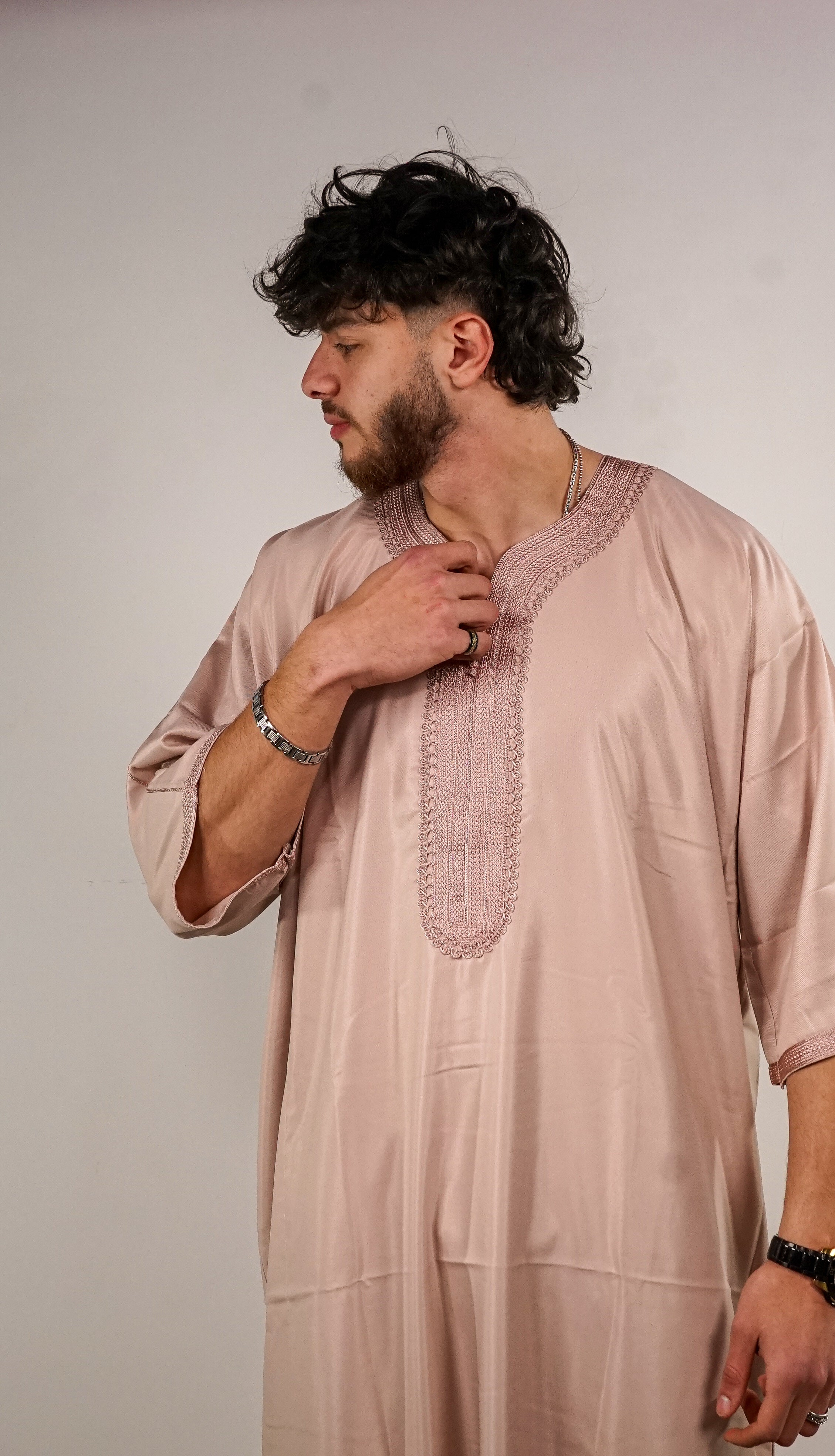 Dusty Rose Plain Thobe