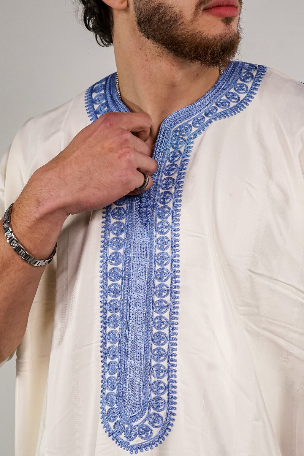 White and Blue Jawhara