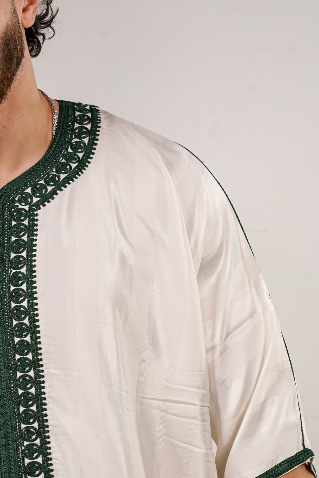 White and Green Jawhara